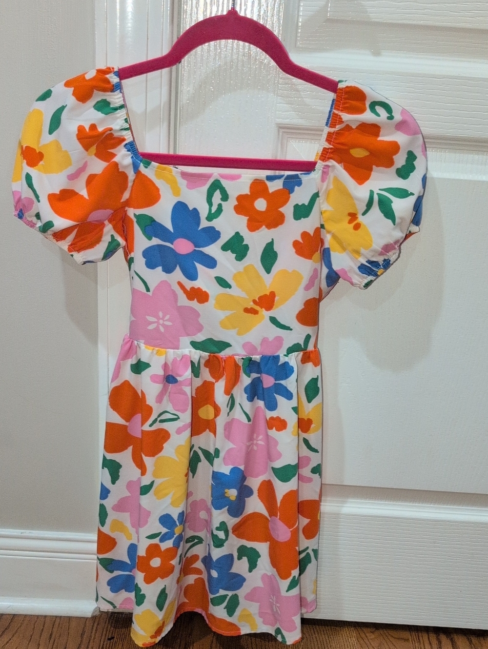 Girls Puff-Sleeve Floral Dress - White with Multicolor Flowers (M Or 12-14)